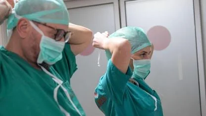 Doğdukları hastanede şifa dağıtıyorlar