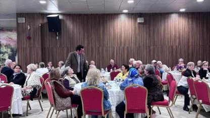 Huzurevinde iftar buluşması