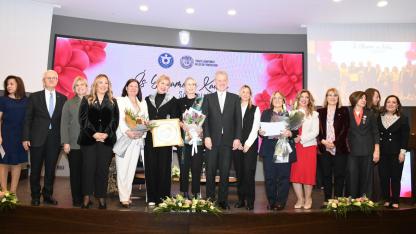 İş insanı Leyla Alaton İzmirli kadınlarla buluştu