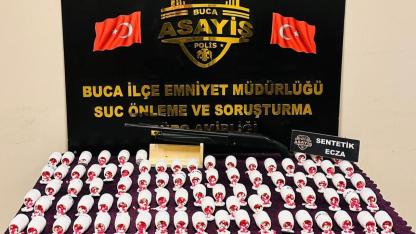 İzmir'de 5 bine yakın uyuşturucu hap ele geçirildi