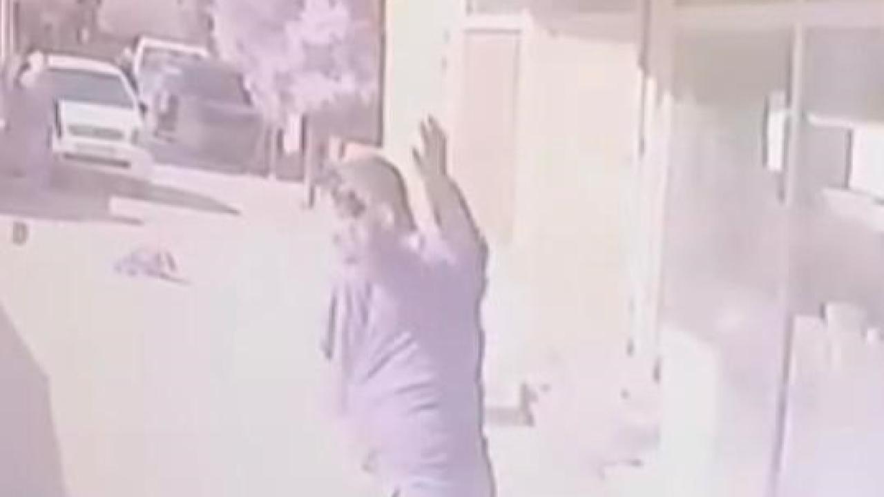 İzmir'de alacak verecek kavgası kanlı bitti