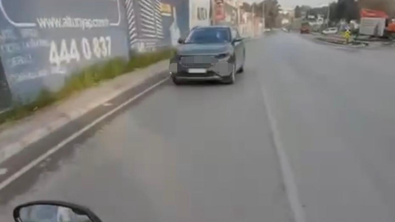 İzmir'de ters yönde ilerleyen sürücüye 10 bin lira ceza