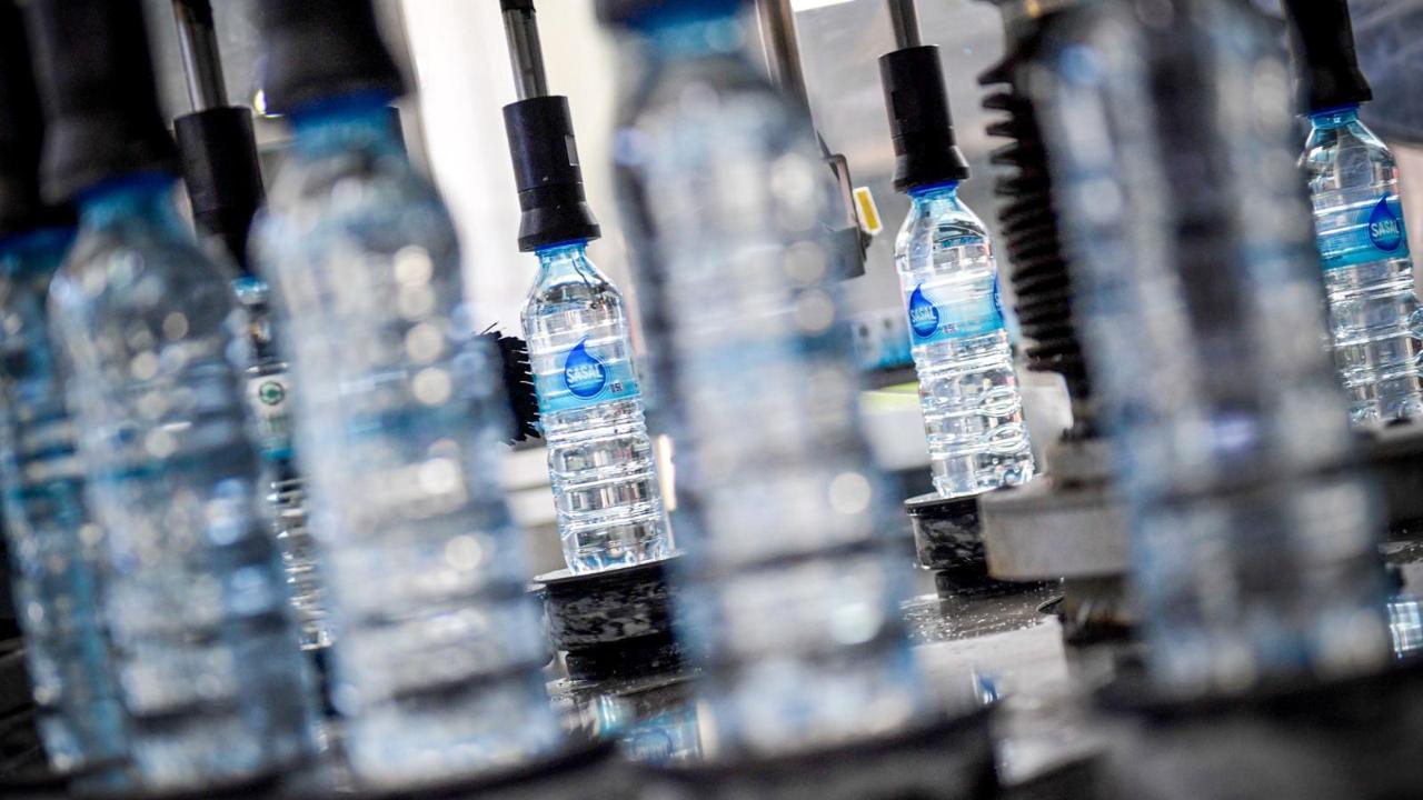 İzmir’in suyu Şaşal yeni yüzüyle raflarda