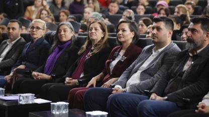 Karabağlar ‘da Kadın ve Demokrasi Forumu