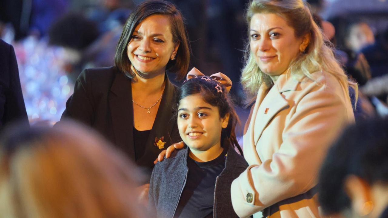 Karabağlar ’daki iftar buluşmasına Asu Kaya konuk oldu