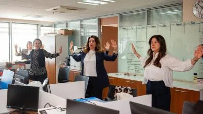 Karşıyaka Belediyesi’nde çalışanlar güne sporla başlıyor