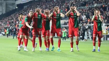 Karşıyaka, derbi galibiyetiyle çıkışını sürdürdü