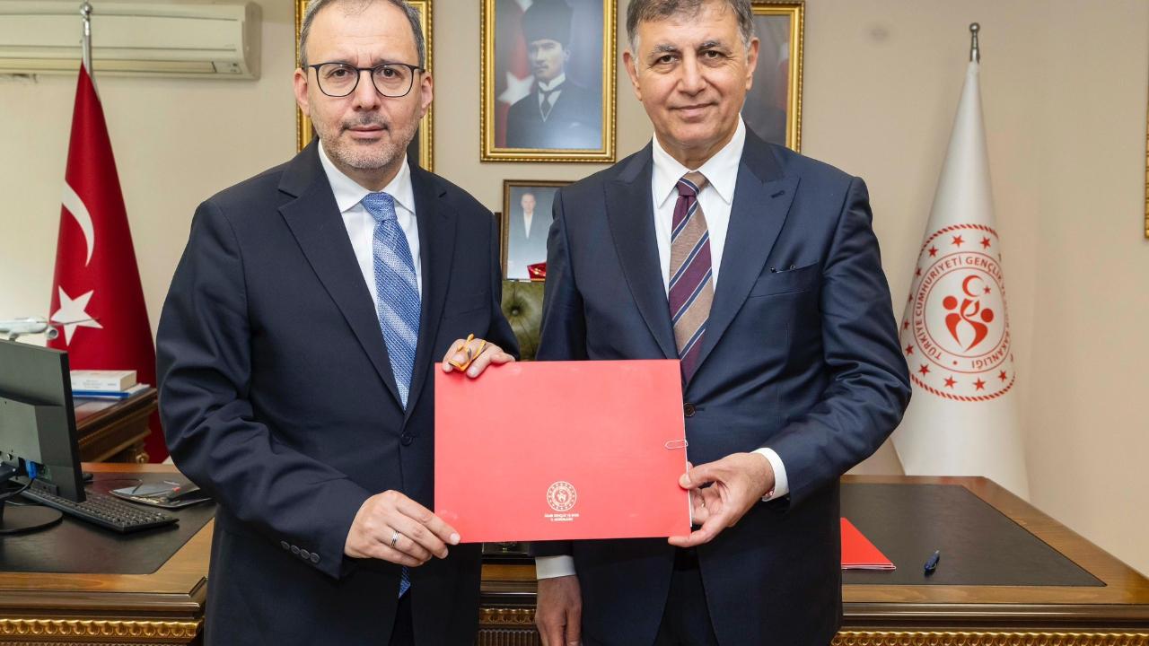 Karşıyaka Stadyumu için protokol imzalandı