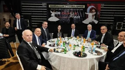 Kasapoğlu, Manisalılarla iftar sofrasında buluştu