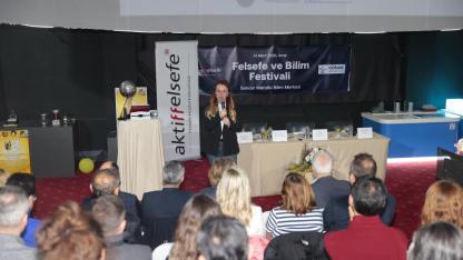 Konak’ta Felsefe ve Bilim Festivali’ne yoğun ilgi