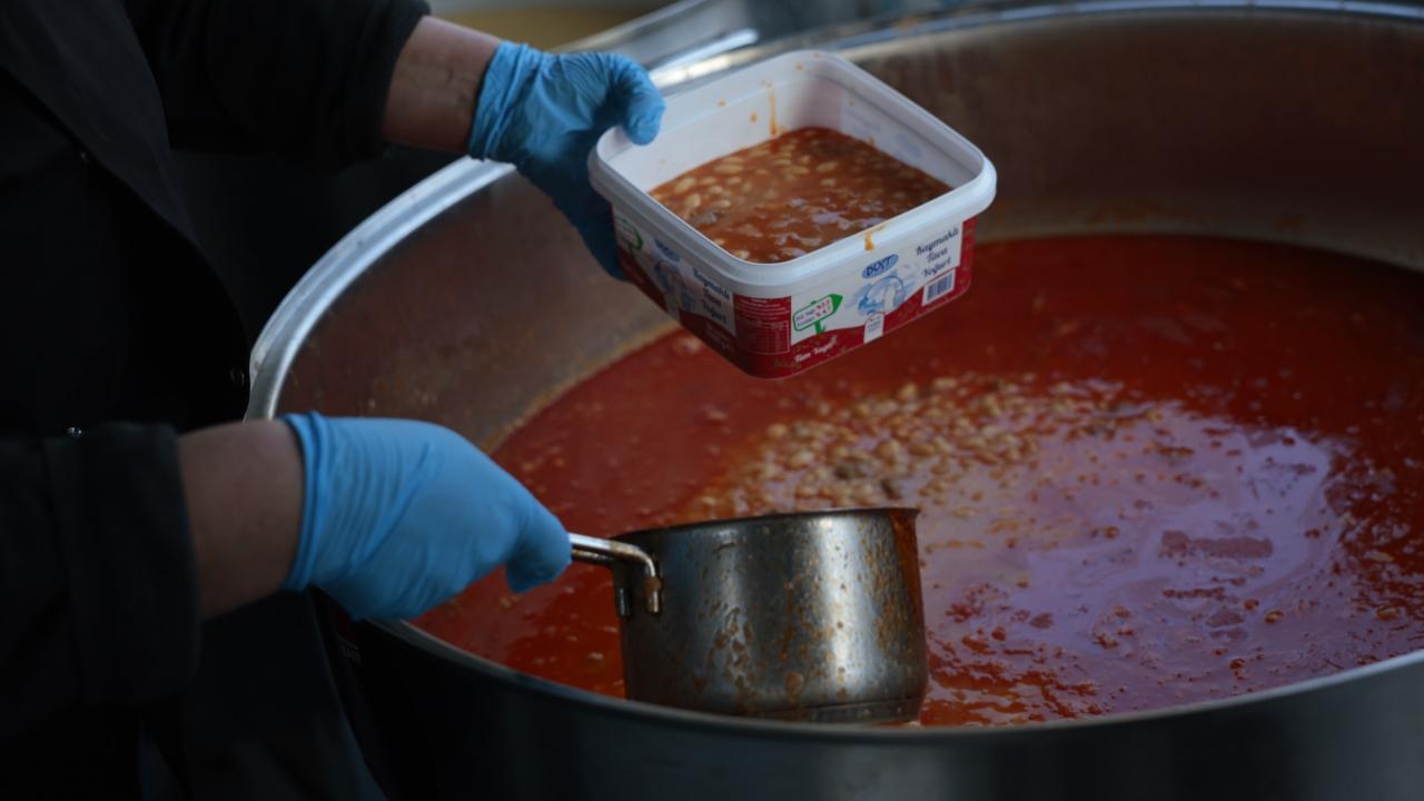 Konak’ta Ramazan bereketi Zafertepe’den başladı