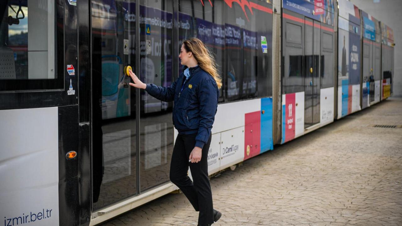 Raylarda kadın gücü