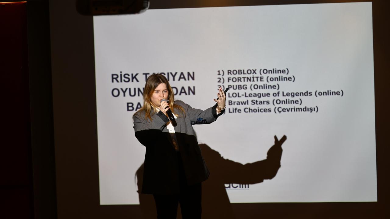 Ucim'den ilk eğitim belediye emekçilerine