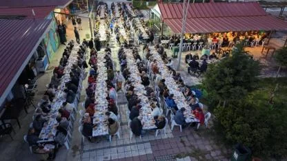 Urla Belediyesi Ramazan boyunca gönül sofrası kurdu