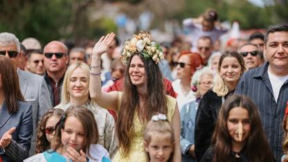 15. Uluslararası Alaçatı Ot Festivali’nde görkemli kortej
