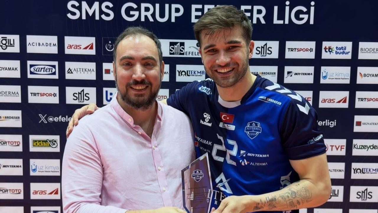 Altekma, 7 oyuncusuyla yollarını ayırdı