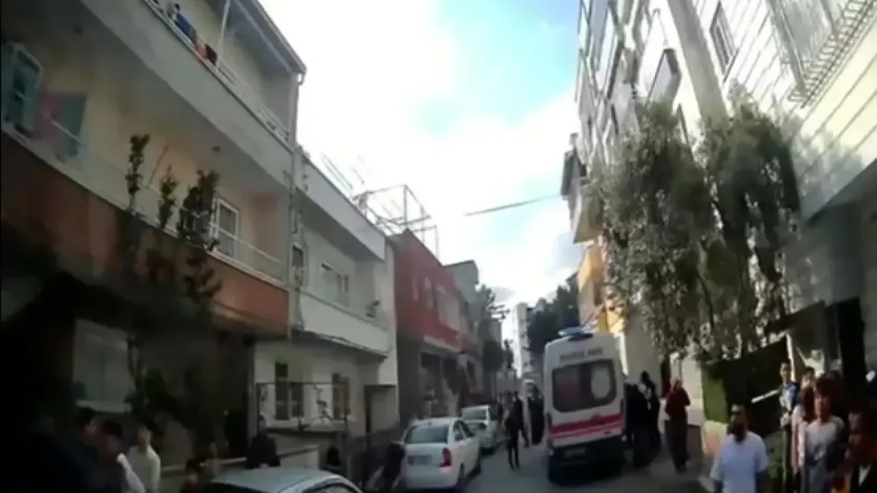 Apartmanda korkutan yangın