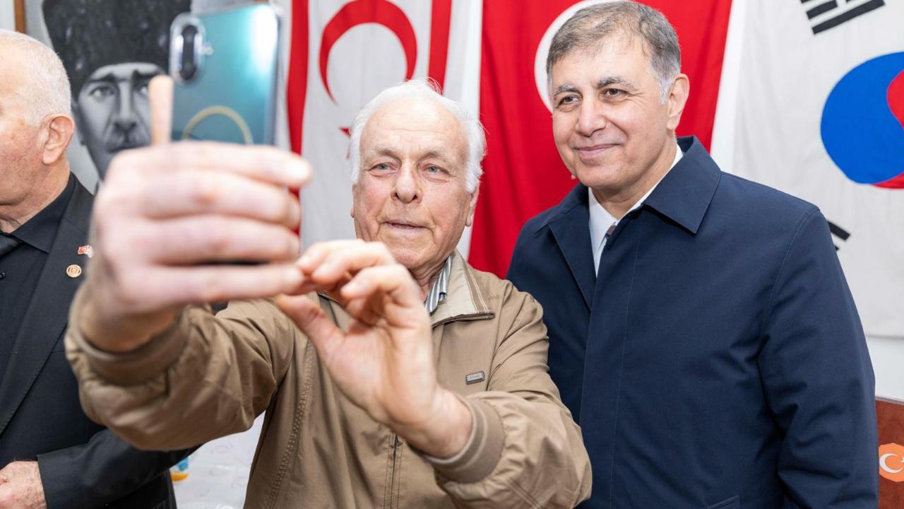 Başkan Tugay gazilerle buluştu