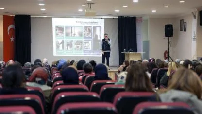 Bayraklı’da Madde Bağımlılığına Karşı Annelerle Farkındalık Eğitimi