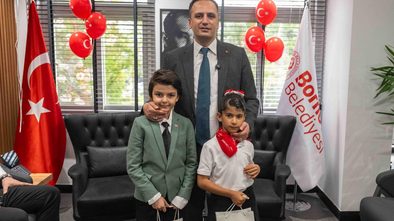 Bornova’da başkanlık koltuğu çocuklara emanet