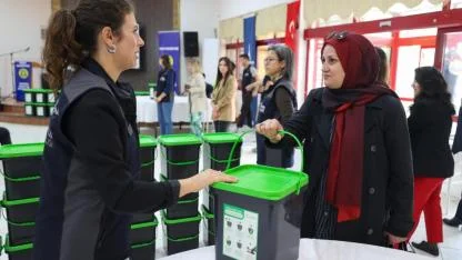 Buca’da mutfak atıkları toprağa hayat verecek