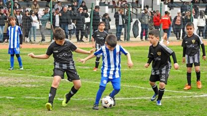Çeşme’de U9 Futbol Festivali Coşkusu