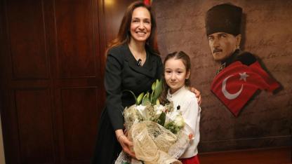 Çocuk dostu kent Karşıyaka’da 23 Nisan coşkusu