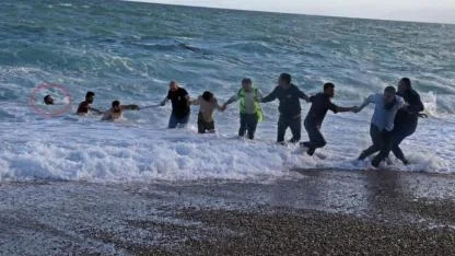 Dünyaca ünlü sahilde can pazarı