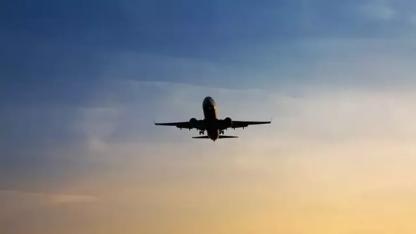 İran'dan bazı ülkelere uçak seferleri yeniden başladı