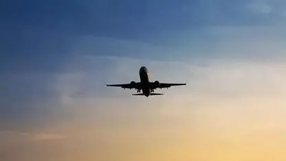 İran'dan bazı ülkelere uçak seferleri yeniden başladı