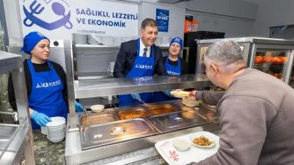 İzmir’de 25 liralık sofra