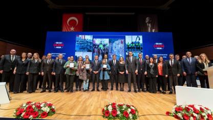 İzmir’de tarihi gün