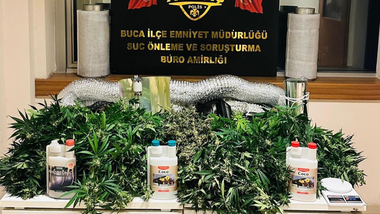 İzmir'de uyuşturucu operasyonu