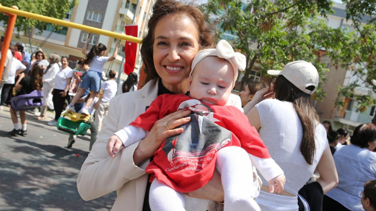 Karşıyaka’da 23 Nisan coşkusu Sancaklı’dan başladı!