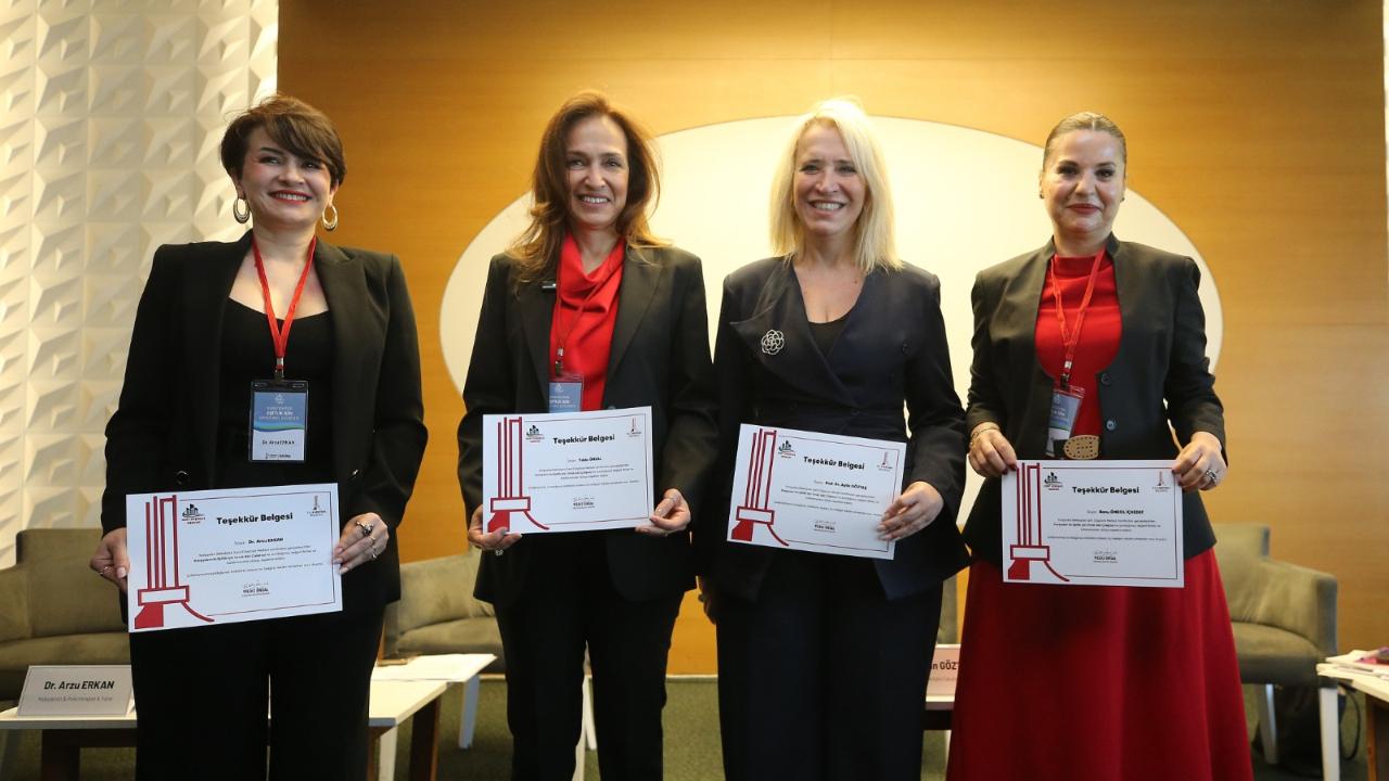 Karşıyaka’da eşitlik için ortak akıl çalıştayı