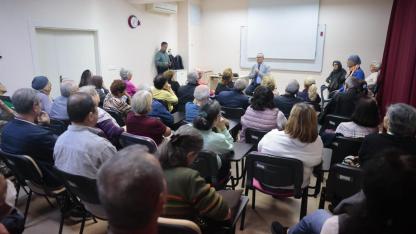 Konak’ın İleri Yaş Merkezi’nde hareketli yaşam semineri