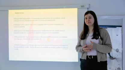 Konak’ta bağımlılık ile mücadele eğitimleri devam ediyor