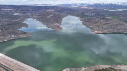 Kuruma noktasına gelen göl, üç ayda doldu taştı