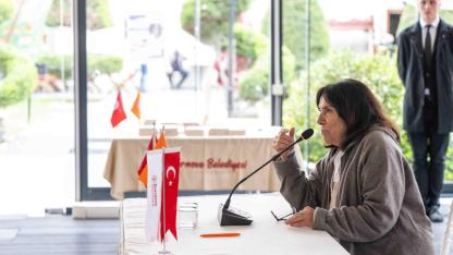 Latife Tekin Bornova’da gençlerle buluştu