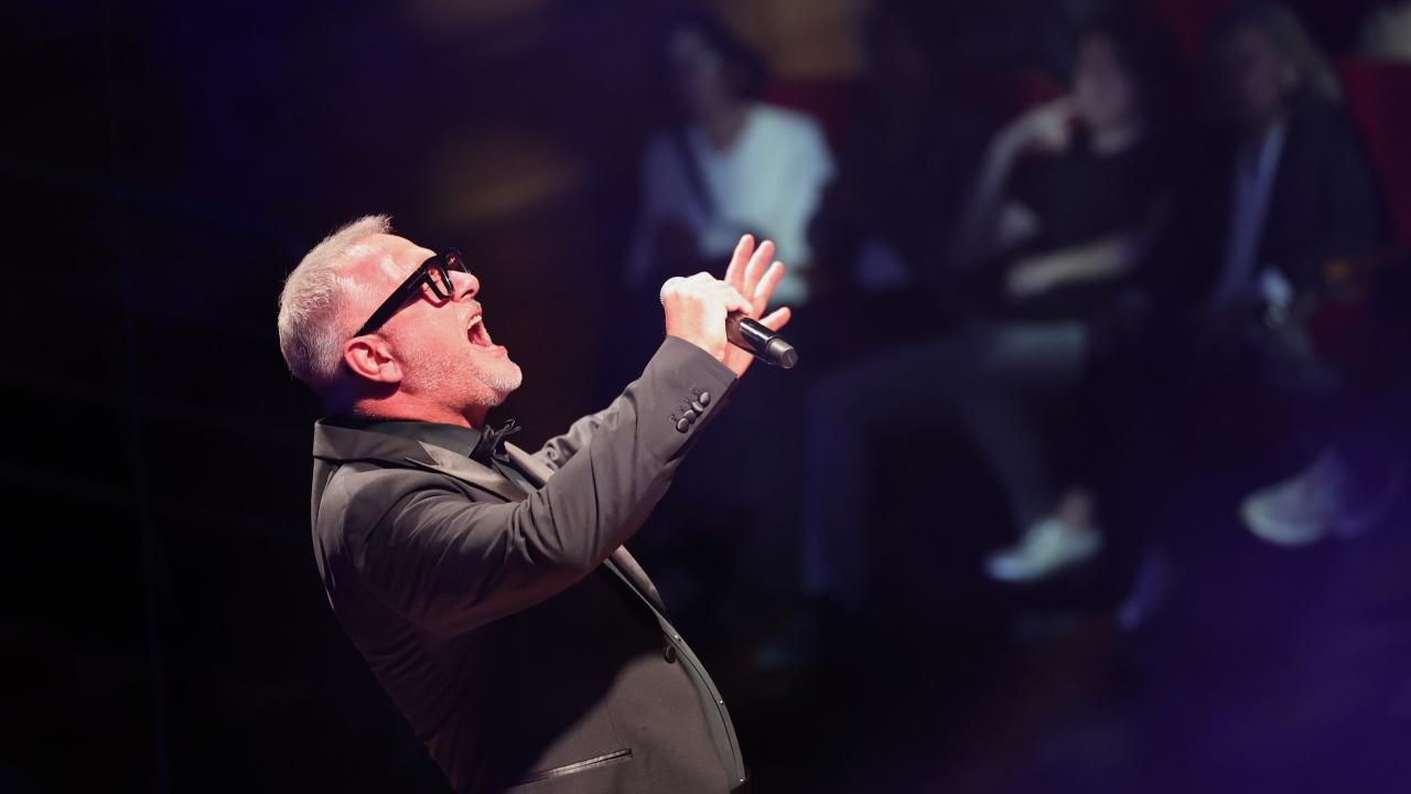 Luca Minnelli İzmir’de büyüledi