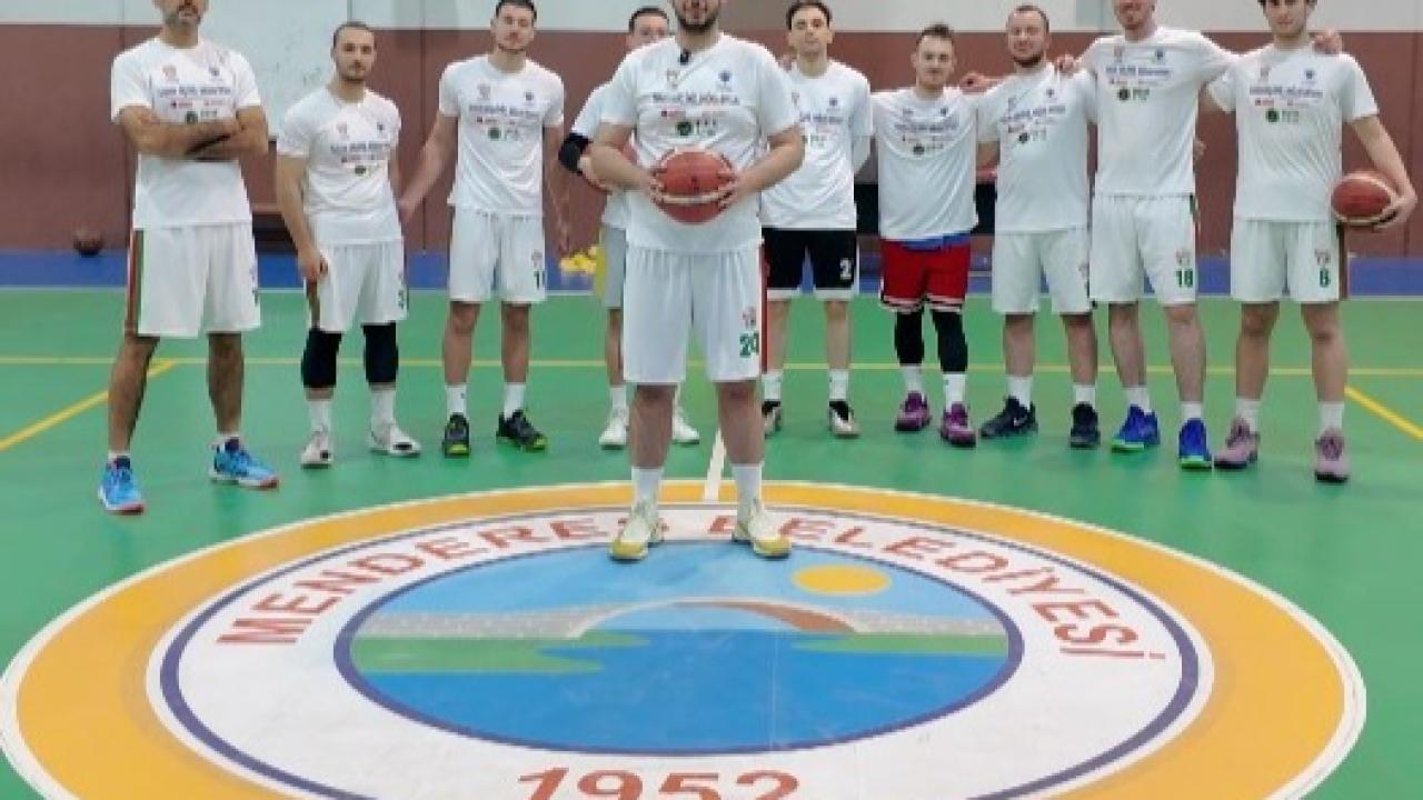 Menderes Belediyesi Basketbol Takımından Dikkat Çeken Hareket