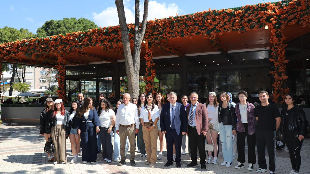 Menemen, geleceğin mimar ve restorasyon uzmanlarını ağırladı
