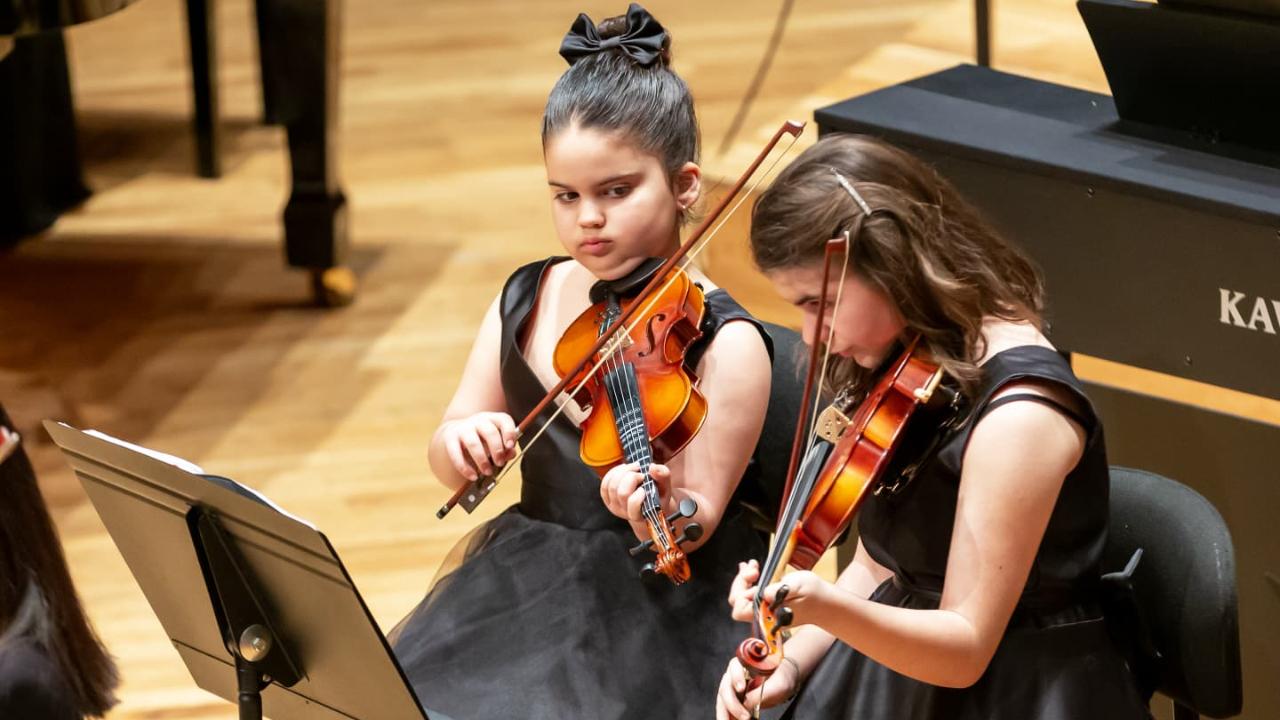 Narlıdere Belediyesi orkestrasından AASM'de 23 Nisan konseri