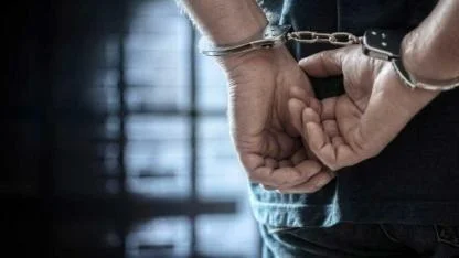 İzmir'de okullara yönelik tehdit paylaşımlarına 30 gözaltı