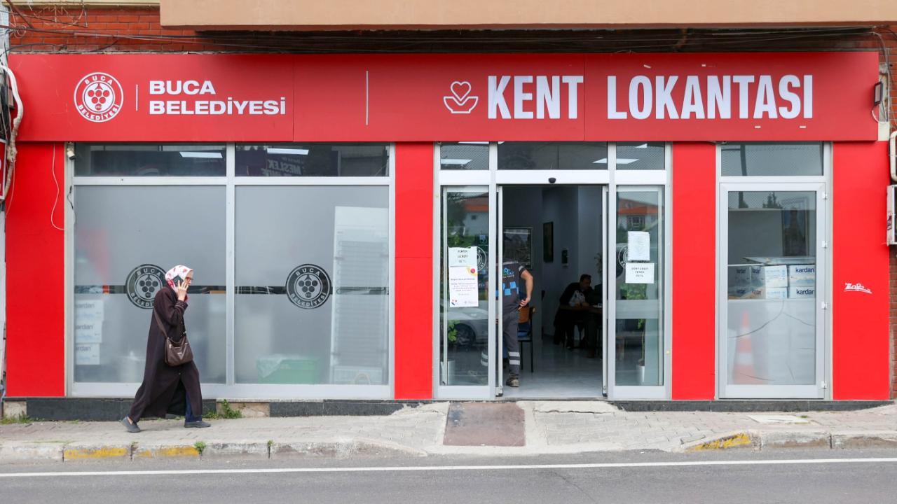 Şehitler Haftası’nda Buca’da dayanışma sofraları kuruldu