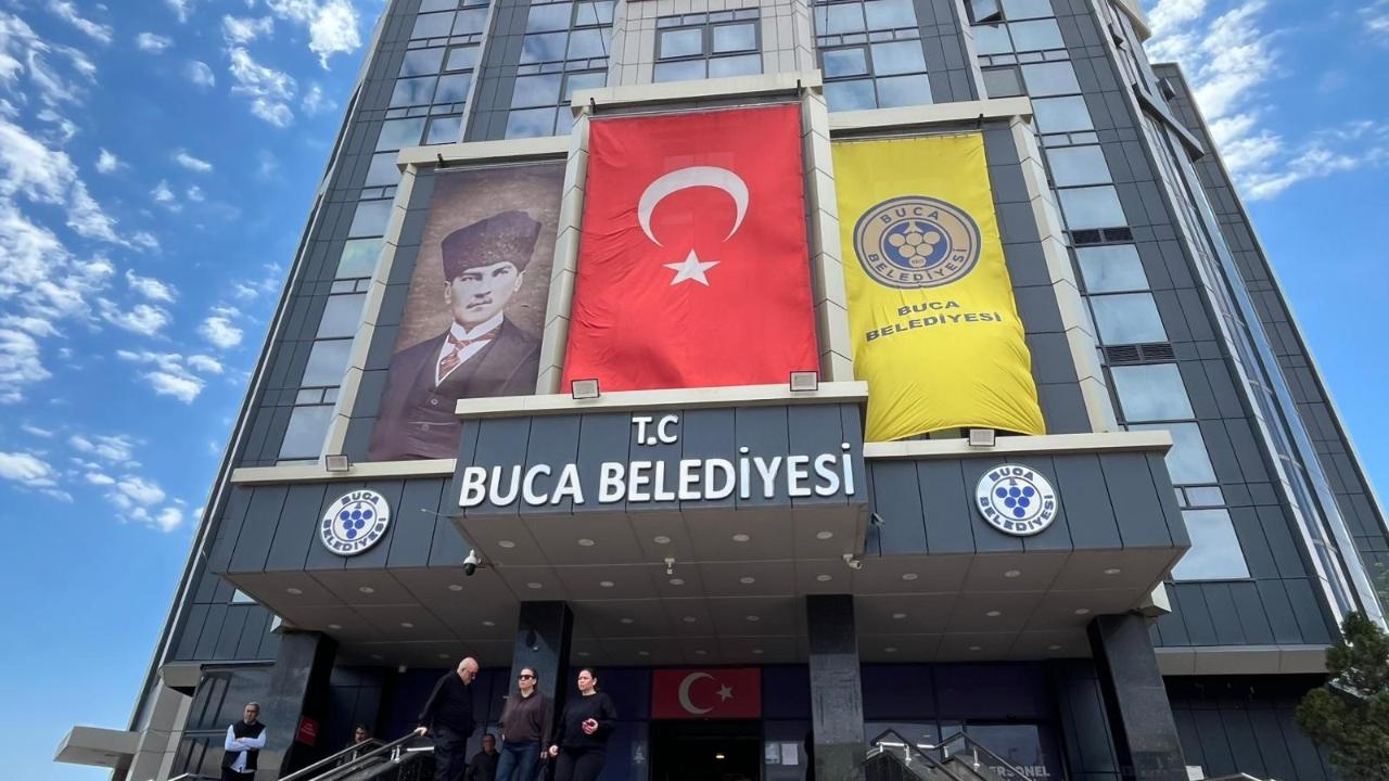 SGK'dan Buca Belediyesine 'bankamatik personeli' incelemesi