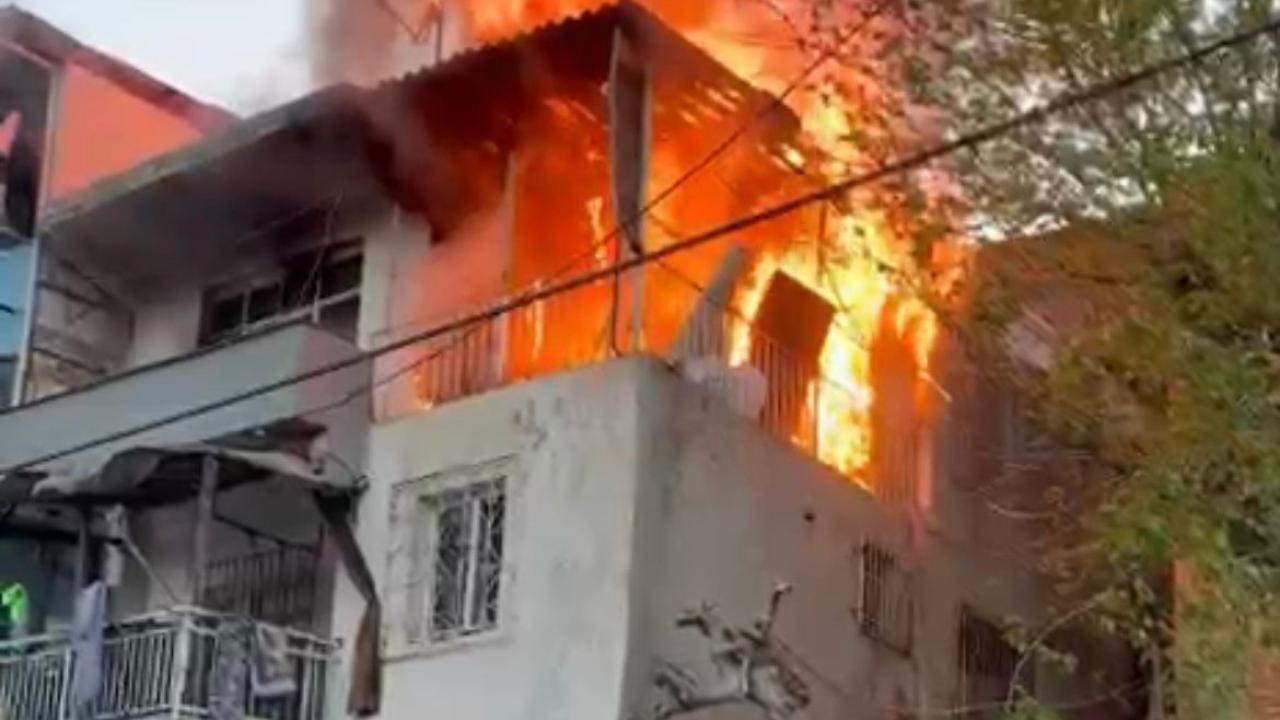 Suç delillerini gizlemek için evi yakan 10 şüpheli yakalandı