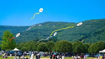 Torbalı Belediyesi’nden gökyüzünü renklendiren şenlik: