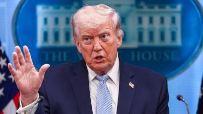 Trump’tan Papa 14. Leo’ya sert eleştiriler