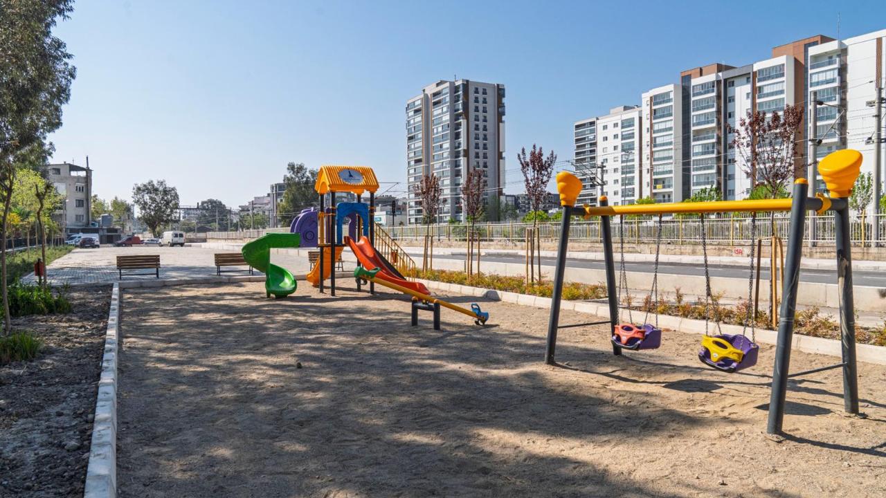 Atıl alan mahalle parkına dönüştü